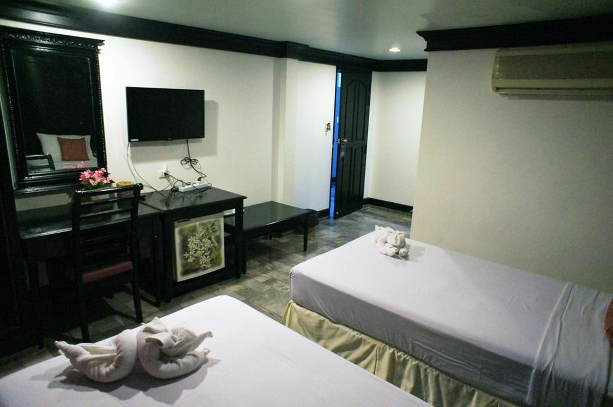 Patong Holiday Dream Hotel Kültér fotó